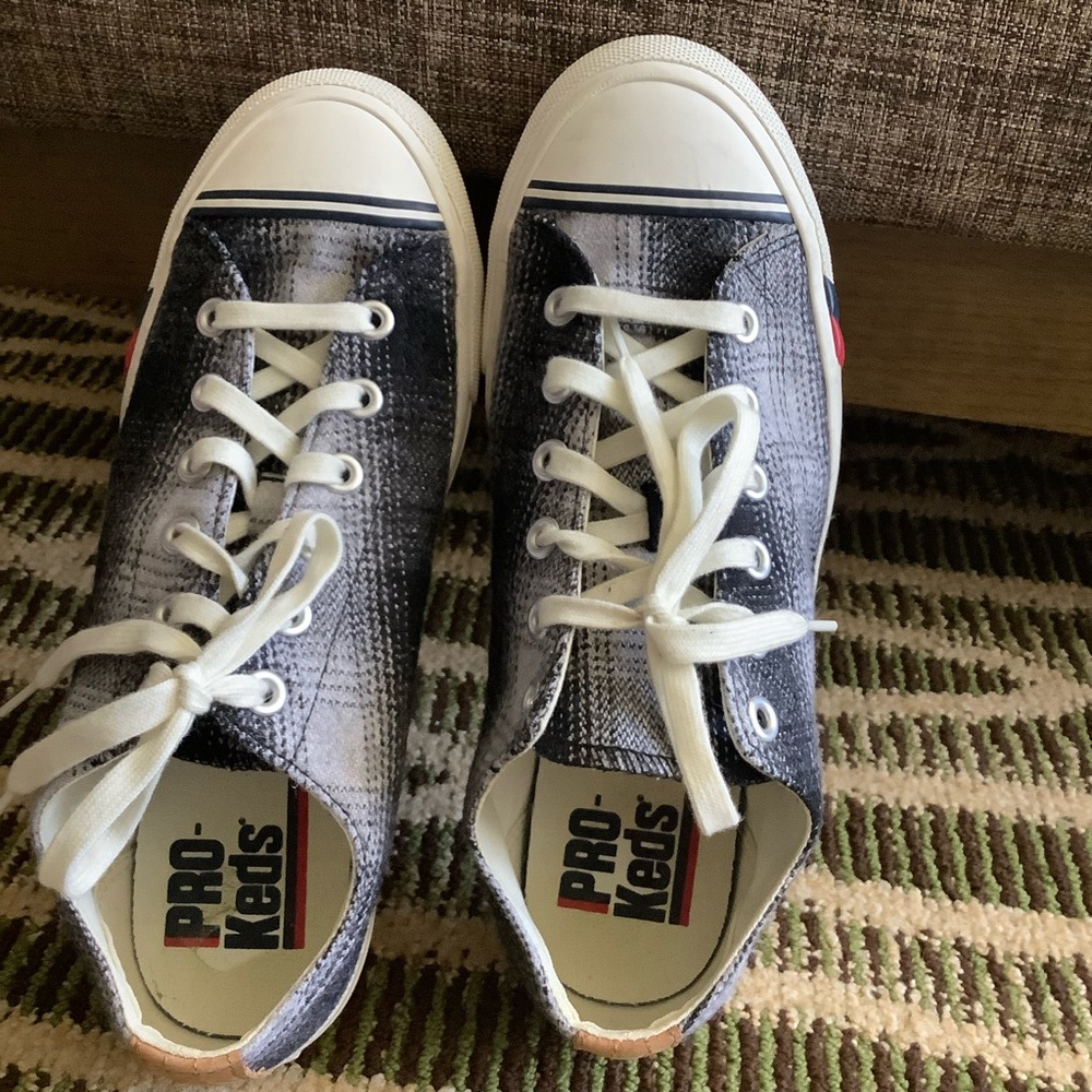 PRO KEDS ROYAL LO PLAID SHADOW BLACK SHOES SIZE 9.5 EUC